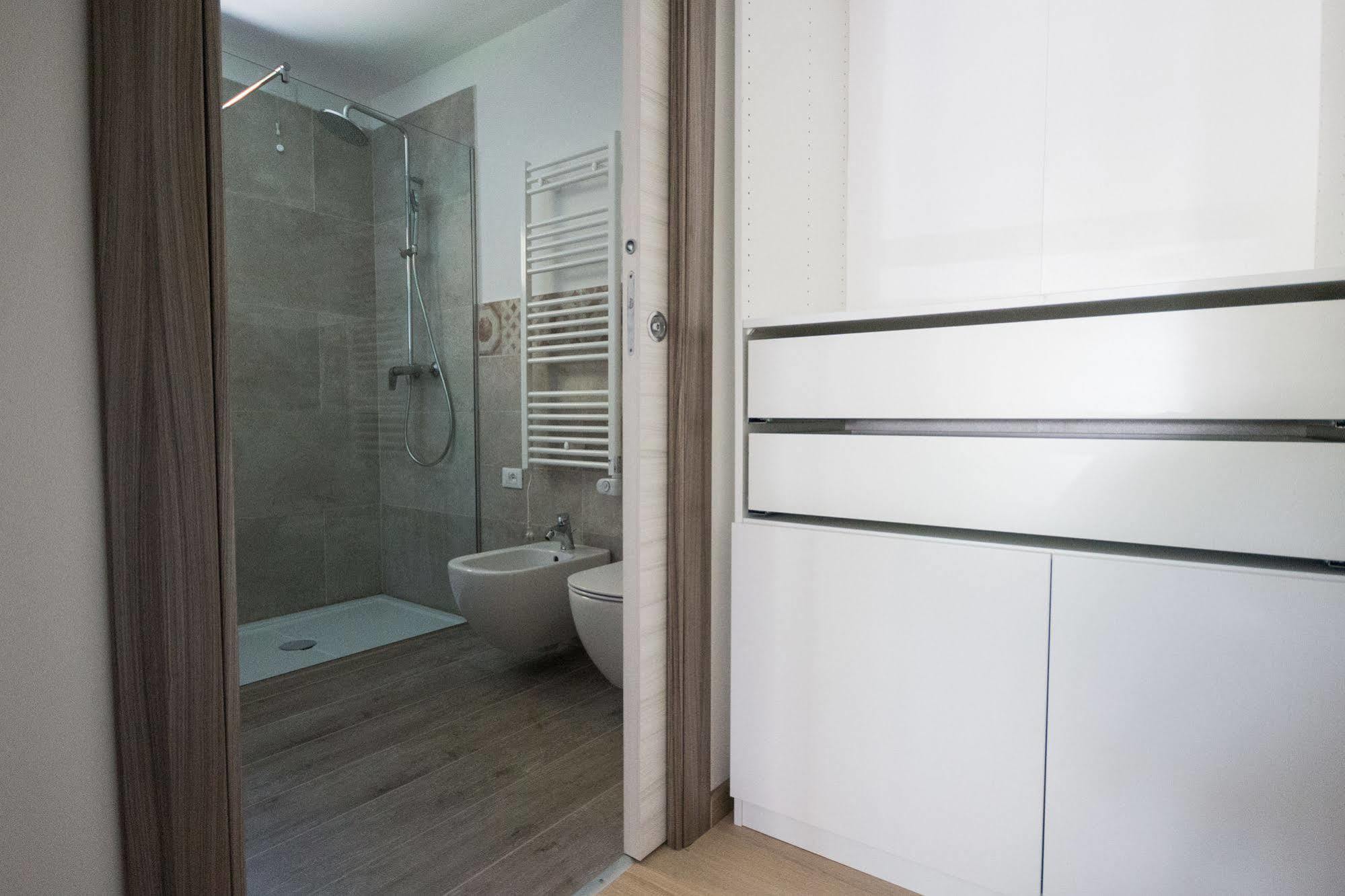 Homiquo - Royal Suite Como Lake Lake Como Ngoại thất bức ảnh
