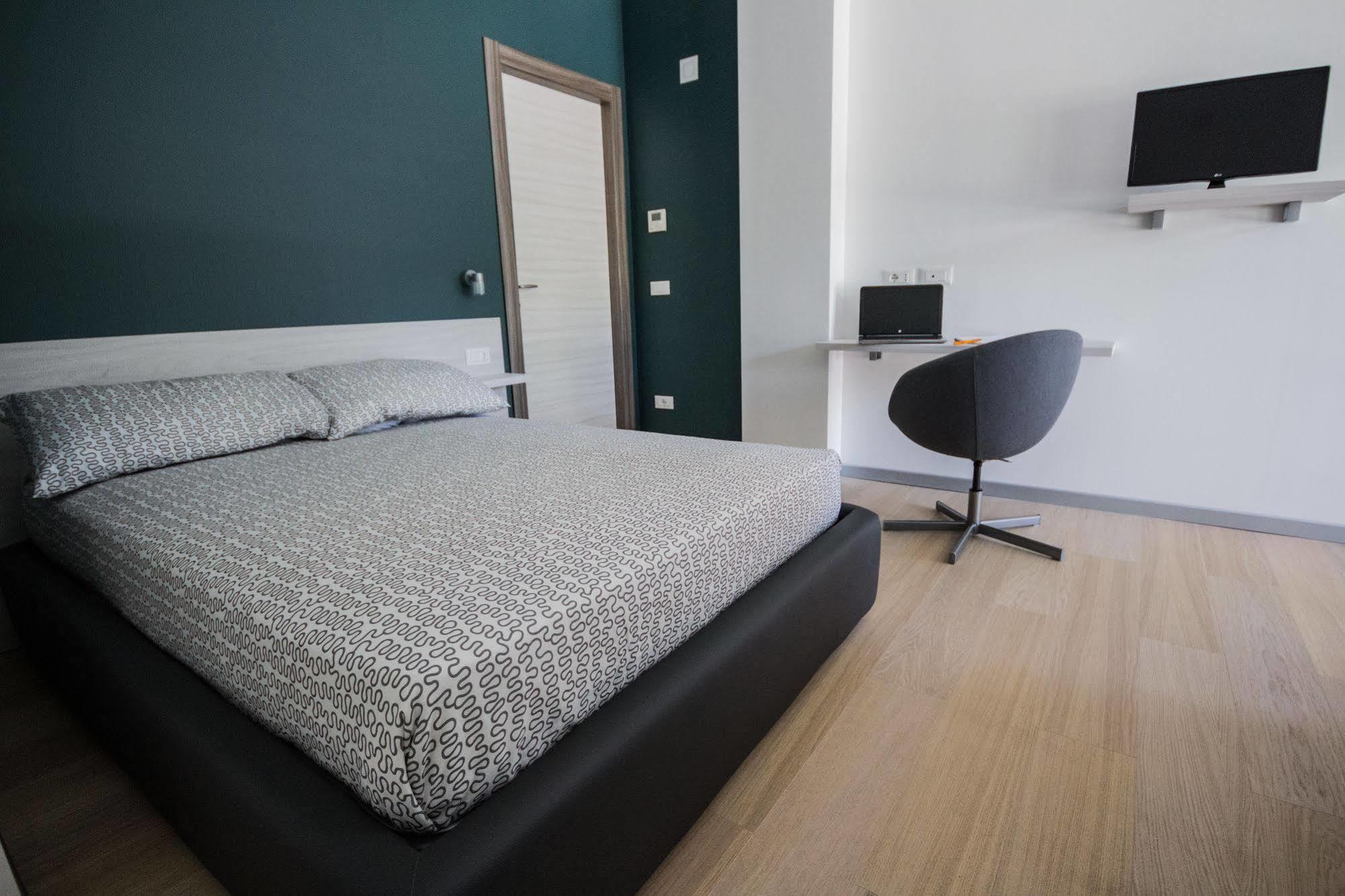Homiquo - Royal Suite Como Lake Lake Como Ngoại thất bức ảnh