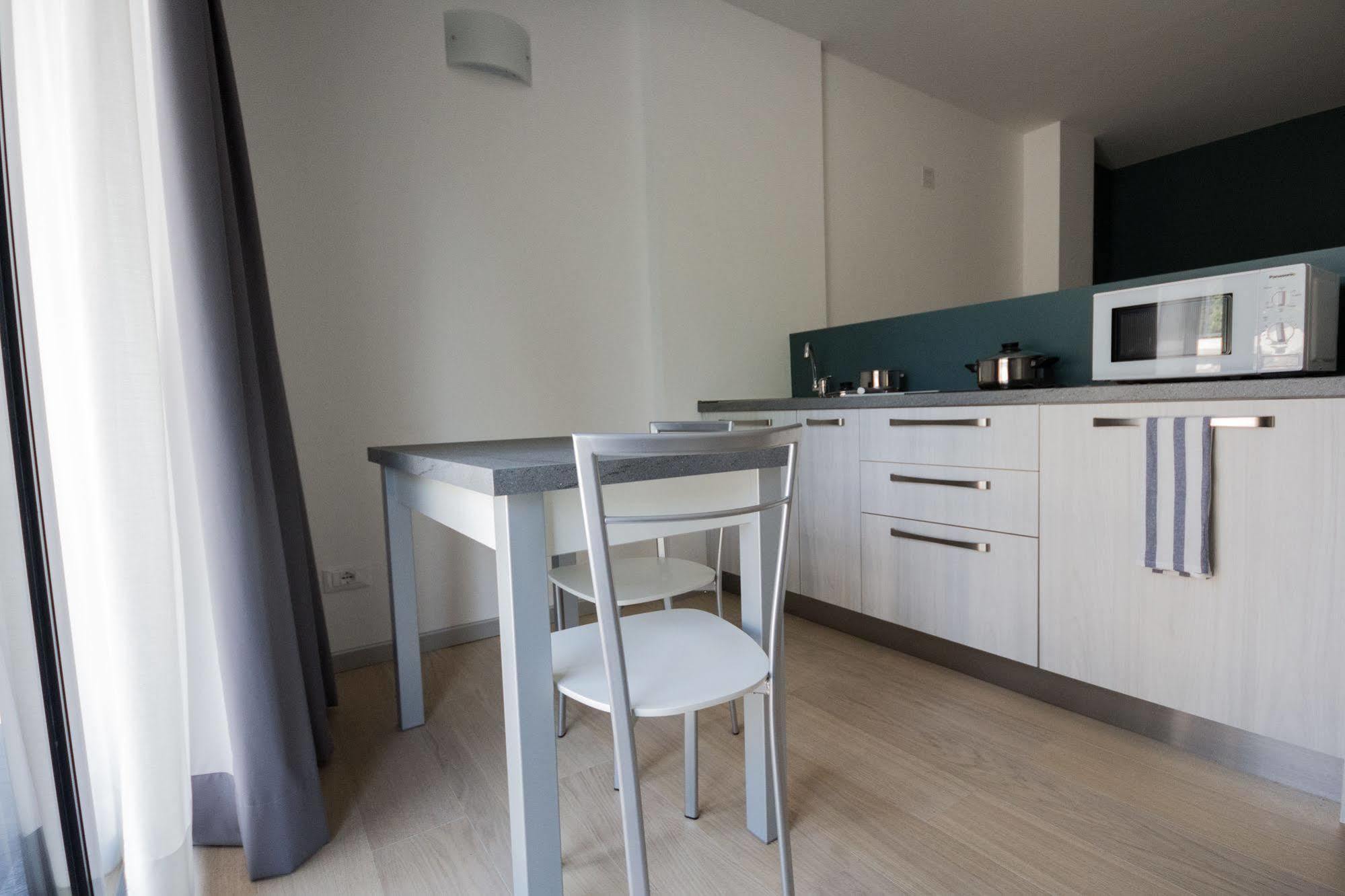 Homiquo - Royal Suite Como Lake Lake Como Ngoại thất bức ảnh